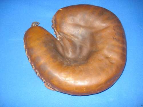 USN Catchers Mitt Front